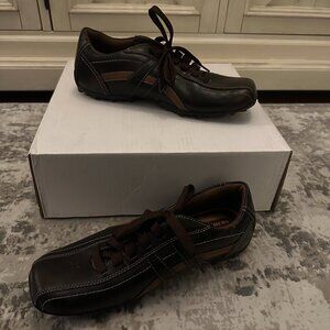 Sketchers Relaxed Step Shoes (Size 10 Mens)